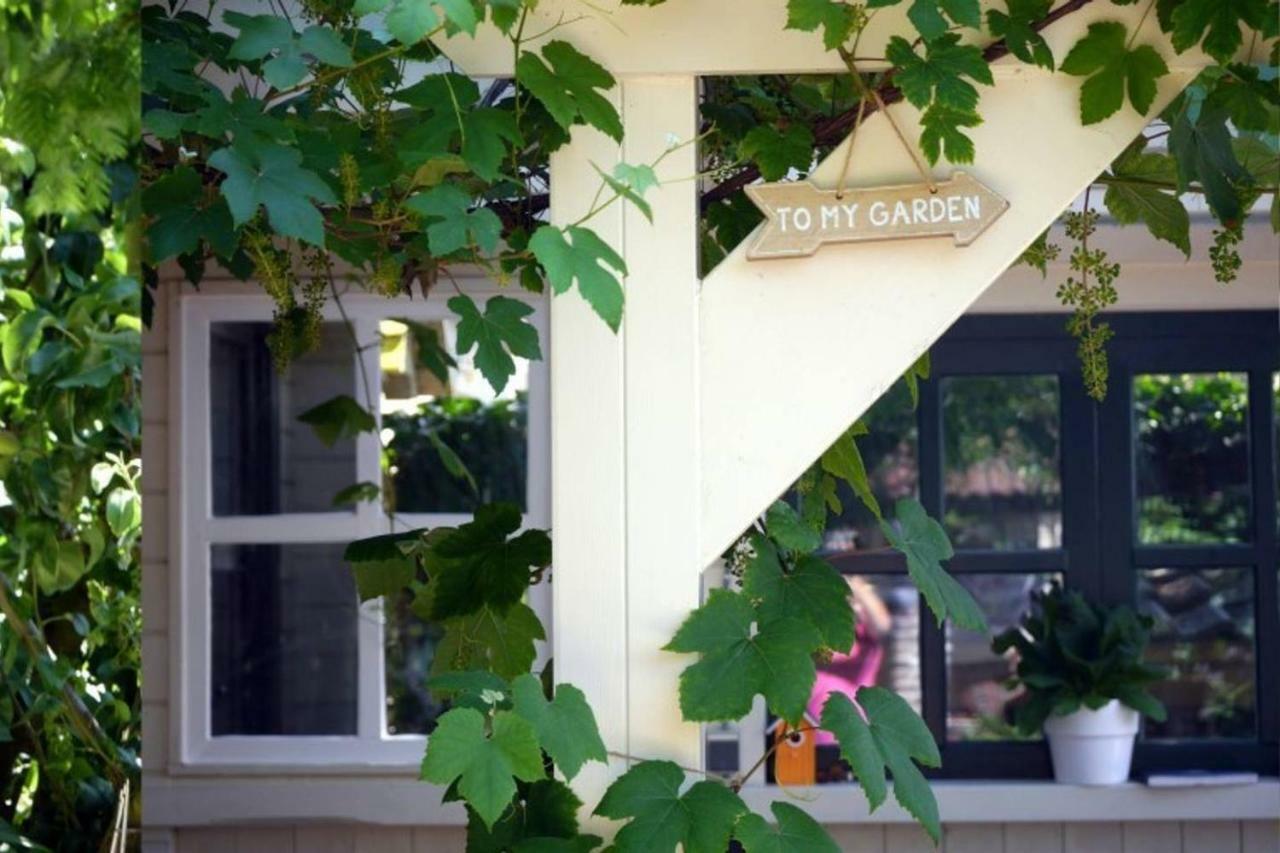 Cosy & Natural *Fireplace*Garden*2 Bikes Villa Heinenoord Bagian luar foto